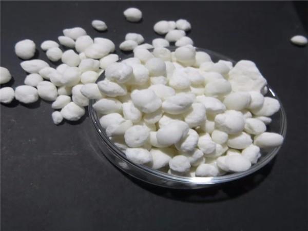 融雪劑廠家該如何跟隨時代發展？